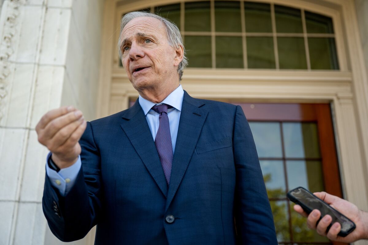 Ray Dalio Sounds Alarm: China and Japan May Retreat from US Treasuries blog